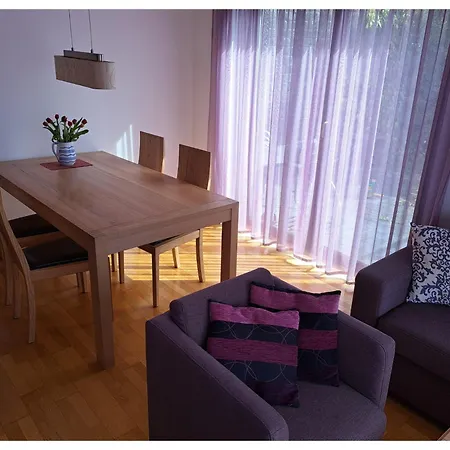 Apartment Laerchenlodge
